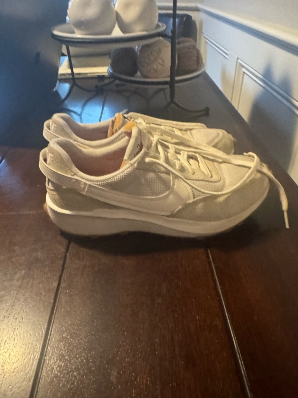 Nike Women9s White Cream Athletic Sneakers